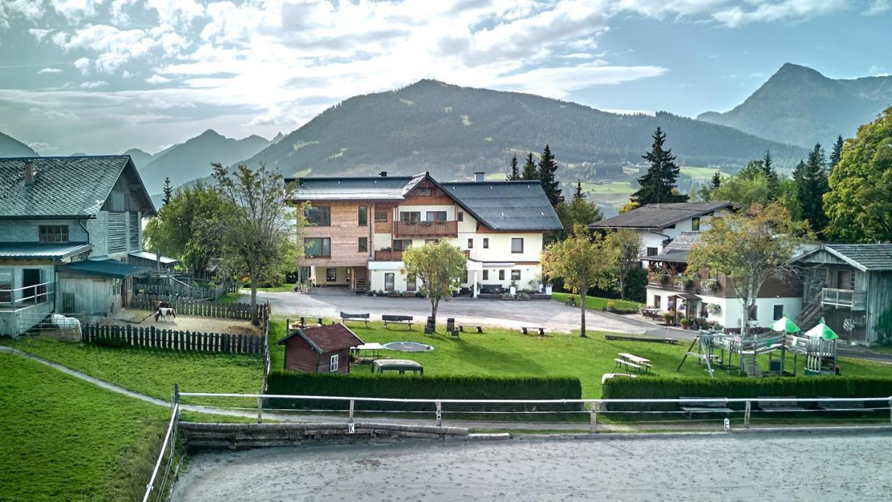 Pension Vorberghof- Bauernhofurlaub Ramsau am Dachstein Esterno foto